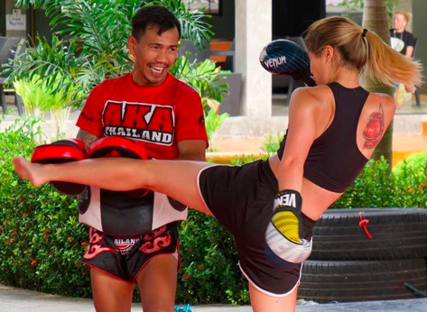 aka-thailand-pro-fighter-gym-everyone